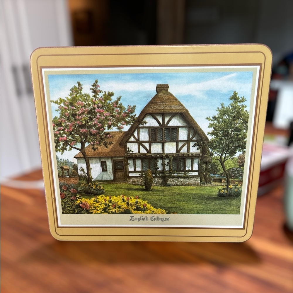 Vintage Pimpernel Small English Cottage Placemat.